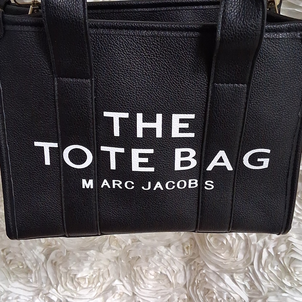 Leather Marc Jacobs Black and White Tote Bag Mini - Picture 9 of 11